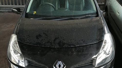 Arc fata Renault Clio 3 1.6 16v 112cp