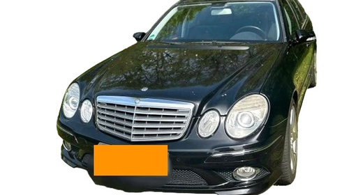 Aripa fata dreapta Mercedes-Benz E-Class W211/S211 [2002 - 2006] wagon 5-usi E 220 CDI MT (150 hp)