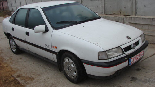Capac Opel Vectra A [1988 - 1995] Sedan 2.0 MT (150 hp) (86_ 87_) 2.0 GT