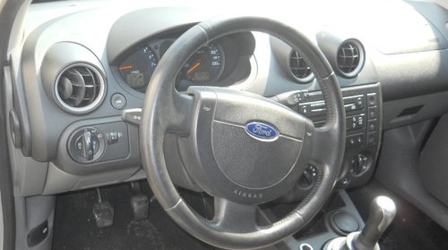 Capota Ford Fiesta 2002 Hatchback 1.6