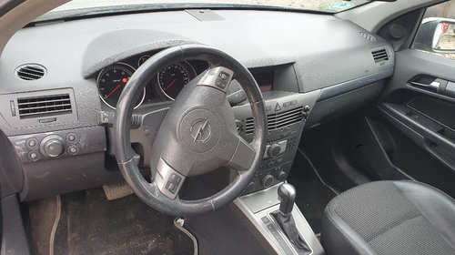 Carlig remorcare Opel Astra H 2005 Hatchback 1.8B