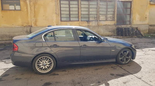 Dezmembrez BMW E90 330d 3.0 d M57D30; Sedan