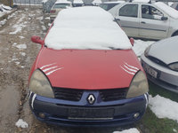 Dezmembrez Renault Clio 1.5 dci euro 3 2002 2003 2004