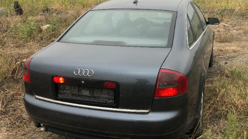 Far dreapta Audi A6 C5 2003 berlina 2.5