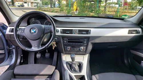 Incuietoare capota BMW E91 2011 Combi 2.0