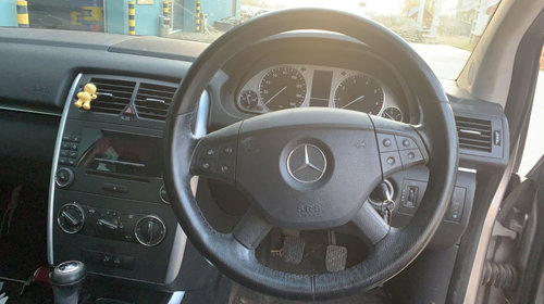 Macara geam dreapta spate Mercedes B-Class W245 2008 Hatchback B150 1.5i