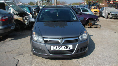 Maner plafon fata dreapta Opel Astra H [2004 - 2007] wagon 1.3 CDTI MT (90 hp) (L35)