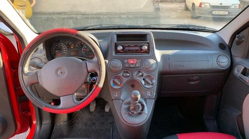 Oglinda stanga completa Fiat Panda 2009 hatchback 1.2