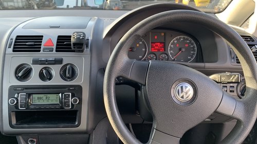 Planetara dreapta Volkswagen Touran 2009 Hatchback cutie 6+1 1.9 TDI BXE