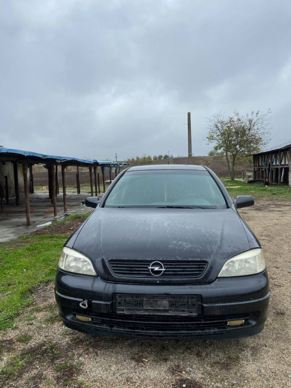 Stop stanga Opel Astra G