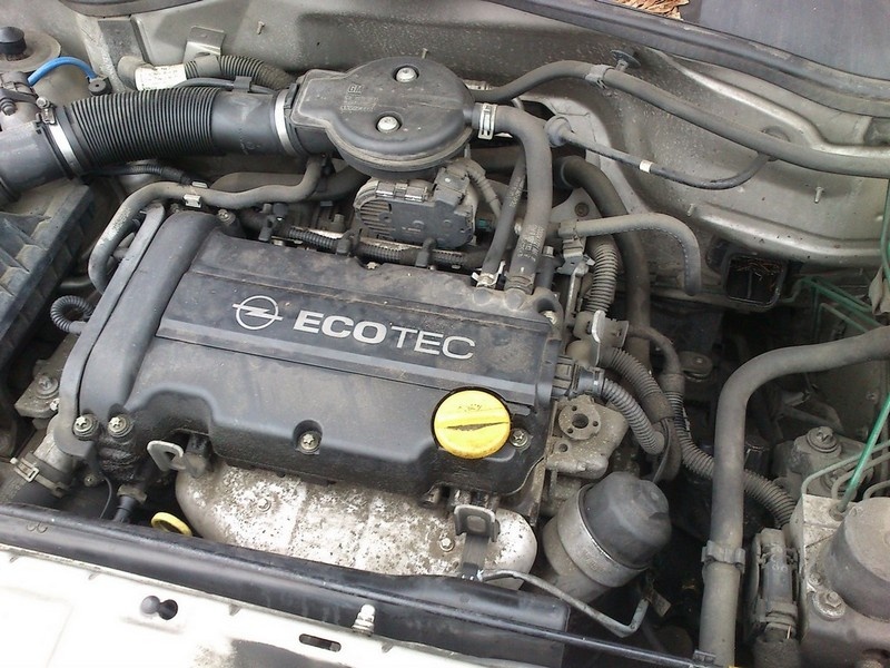 Supapa egr pentru Opel Corsa C 1.0 12v Z10XE , 1.2 16v Z12XE - #1369964135