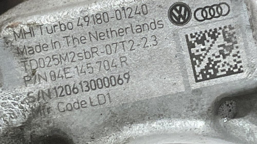 Turbosuflanta turbo turbina VW Golf 7 1.4TSI Manual sedan 2014 (04E145704R)