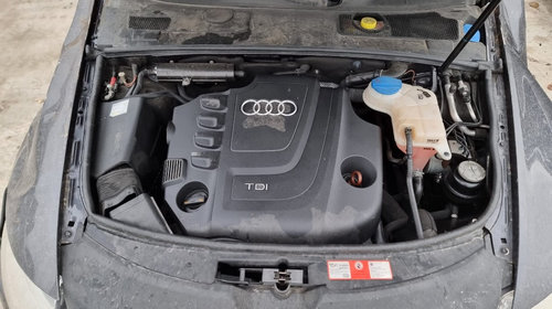 Usa dreapta spate complet echipata Audi A6 C6 2010 facelift 2.0 tdi CAHA